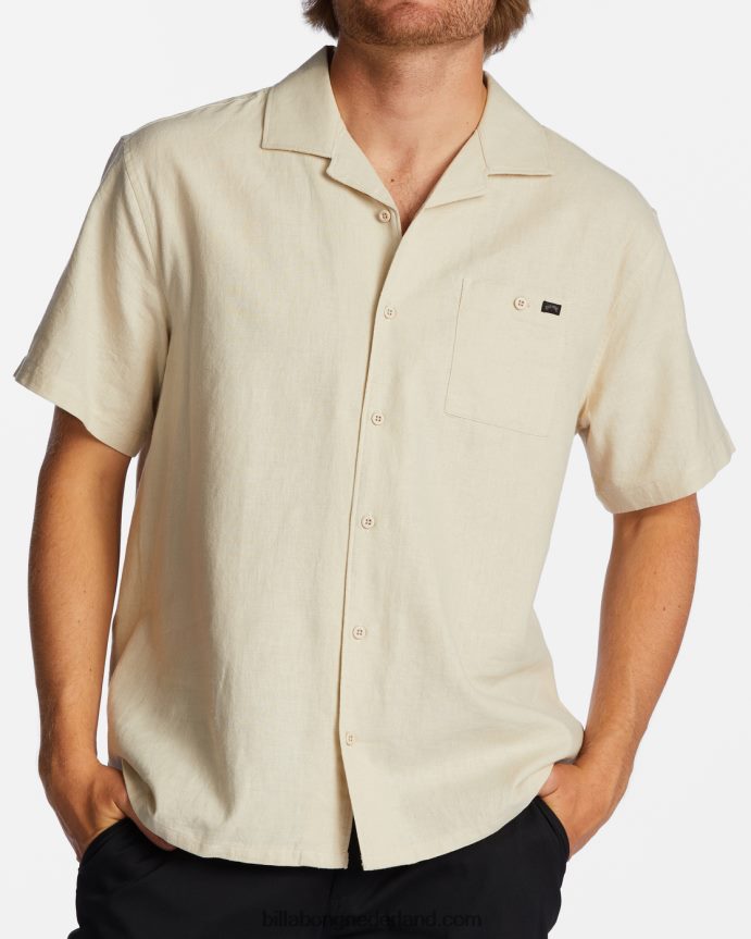 Billabong Heren hennep vacay shirt met korte mouwenchino 4D20H369