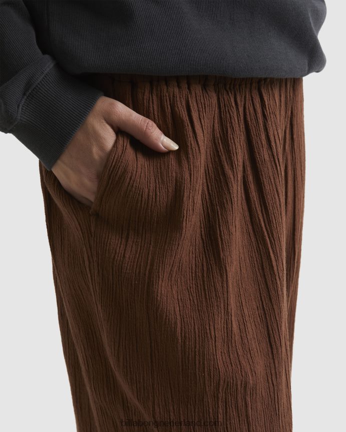 Billabong vrouwen follow me high-rise elastische taille-taille broekdonkere choco 4D20H1889