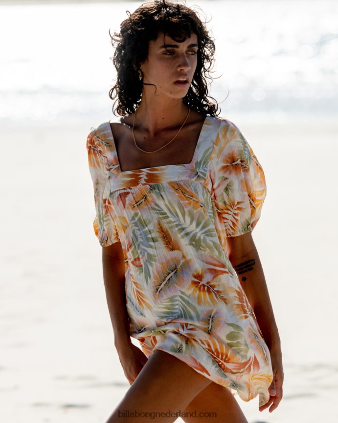 Billabong vrouwen babydoll-jurk aan de zijkant van de baaiwit/multi 4D20H2378
