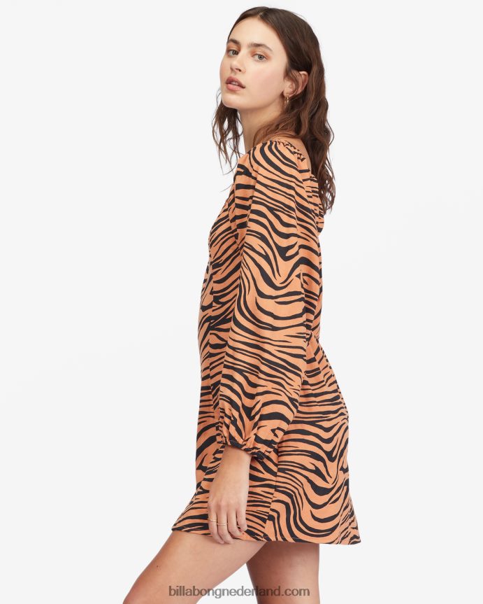 Billabong vrouwen flirterige mini-jurk met lange mouwen voelenwoestijn klei 4D20H2240