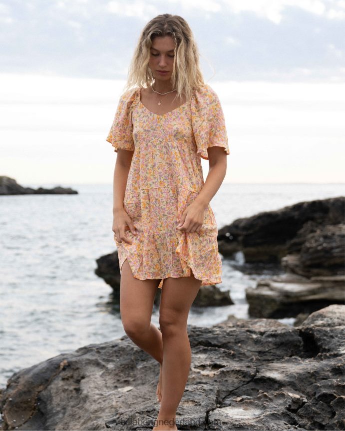 Billabong vrouwen neem een ​​kans babydoll jurkperzik punch 4D20H1948